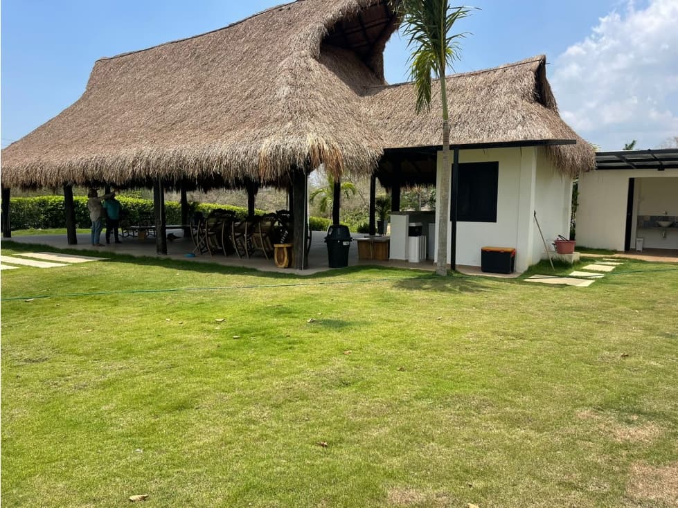 MEGALOTE TURBACO- SECTOR LOS CHICHARRONES - 1