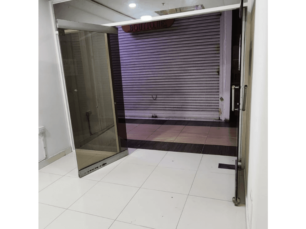 VENTA DE LOCAL - CC CAÑA DULCE - JAMUNDI - 1