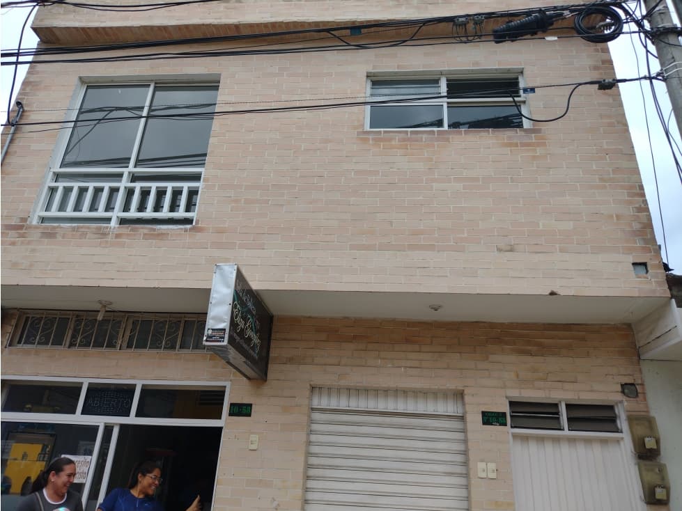 Apartamento en alquiler Remodelado | 2 habitaciones | 2 baños | 72 m² - 1