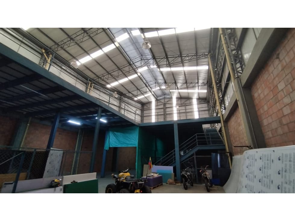 ARRIENDO BODEGA EN LA BADEA, DOSQUEBRADAS, RISARALDA - 1