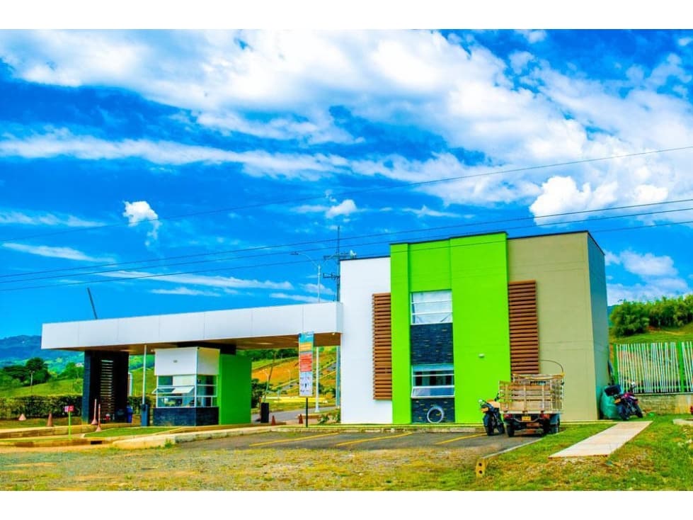 VENDO LOTE CONDOMINIO POBLADO CAMPESTRE BRISAMAR VITERBO CALDAS - 1