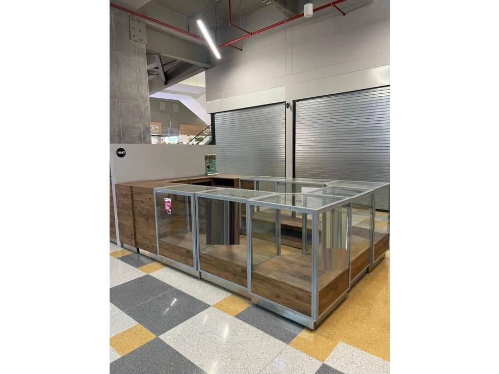 LOCAL EN VENTA BELLO - NIQUIA DENTRO DE CENTRO COMERCIAL - 1