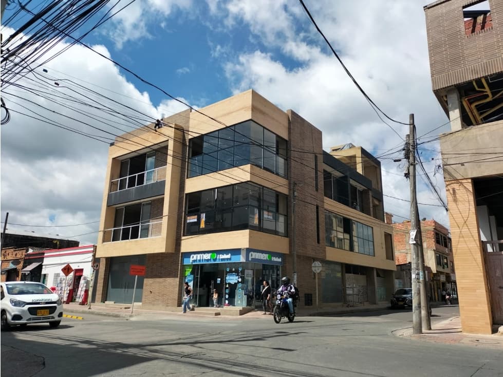 Local comercial en segundo piso en arriendo - Chía (Cundinamarca) - 1