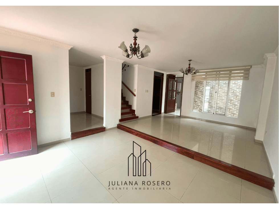 VENDO CASA EN CONJUNTO CERRADO POR CAMPANARIO - 1