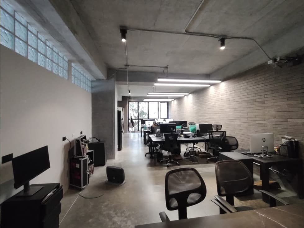 OFICINA EN VENTA EN PALMAS - 1