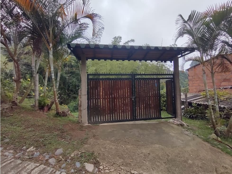 FINCA EN VENTA EN BARBOSA - 1