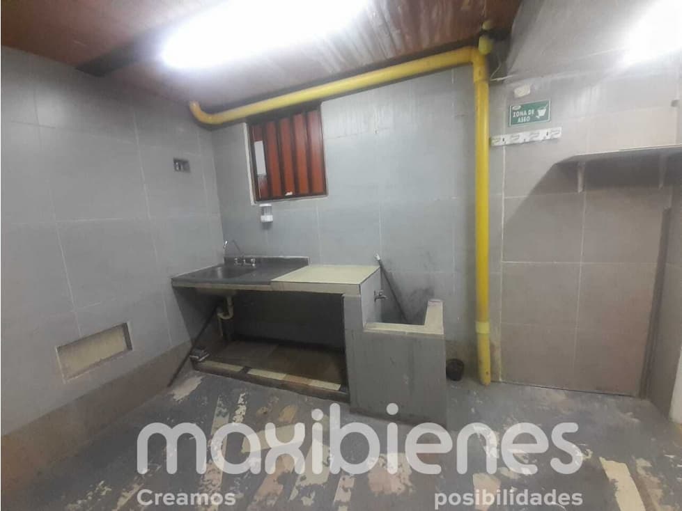 LOCAL PARA ARRIENDO UBICADO EN BELLO - 1