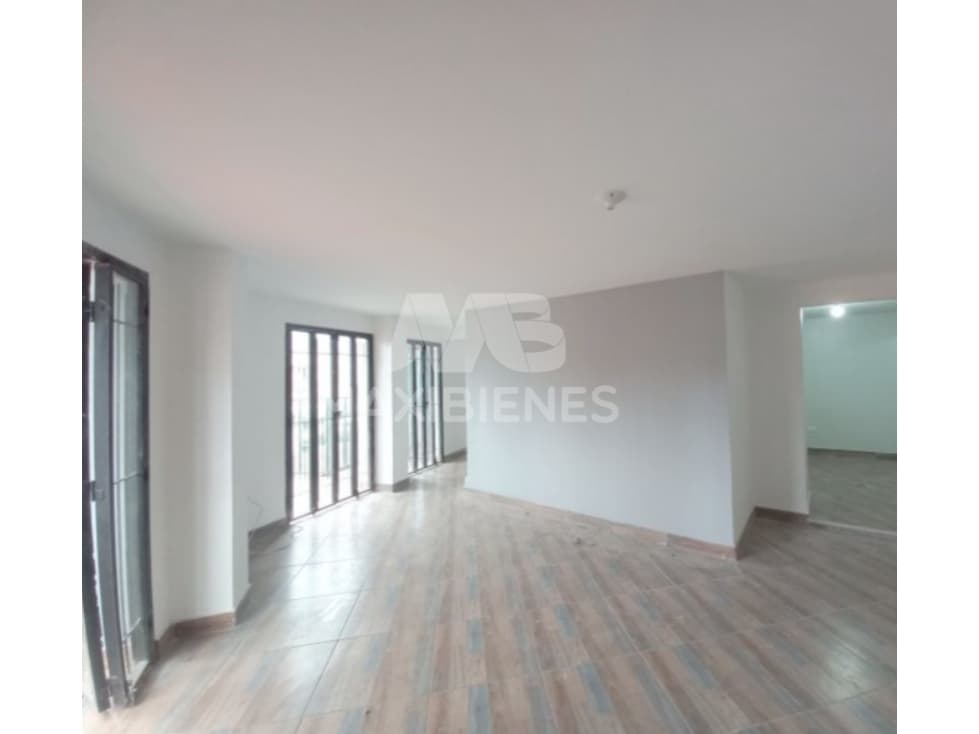 LOCAL PARA ARRIENDO UBICADO EN BELLO - 1