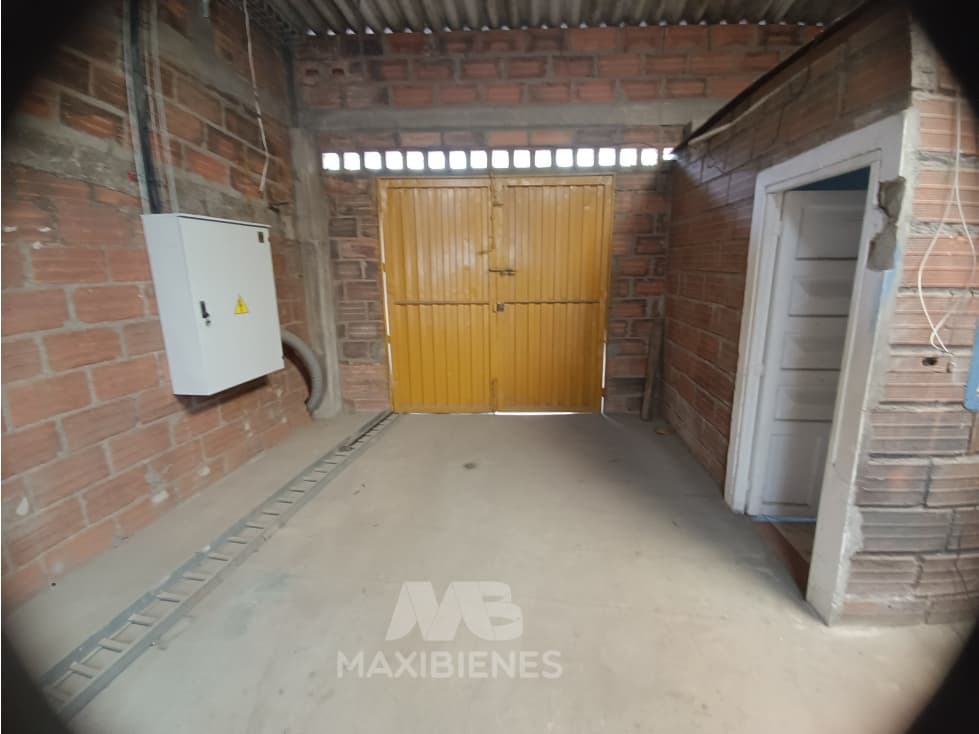 BODEGA PARA ARRIENDO UBICADO EN BELLO - 1