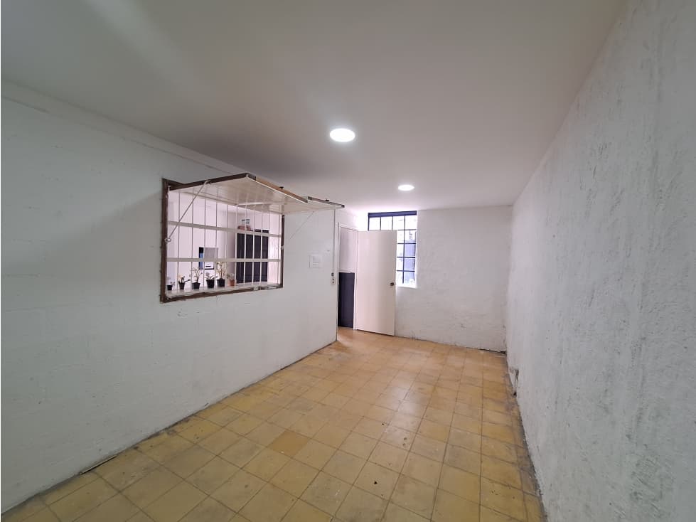 LOCAL PARA ARRIENDO UBICADO EN BARBOSA - 1