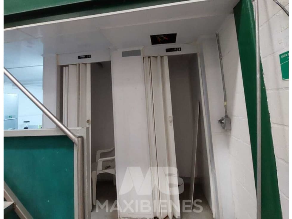 BODEGA PARA ARRIENDO UBICADO EN COPACABANA - 1