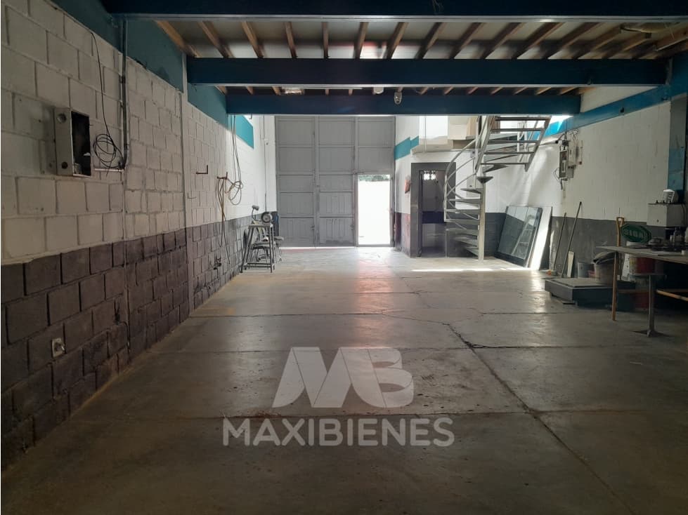 BODEGA PARA ARRIENDO UBICADA EN BARBOSA - 1