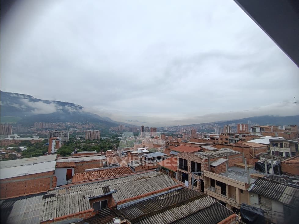 CASA PARA ARRIENDO UBICADO EN BELLO - 1