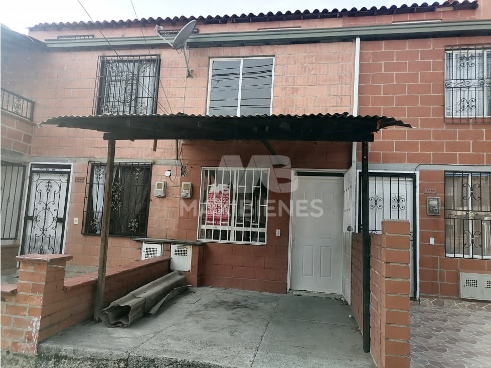CASA PARA ARRIENDO UBICADO EN BELLO - 1