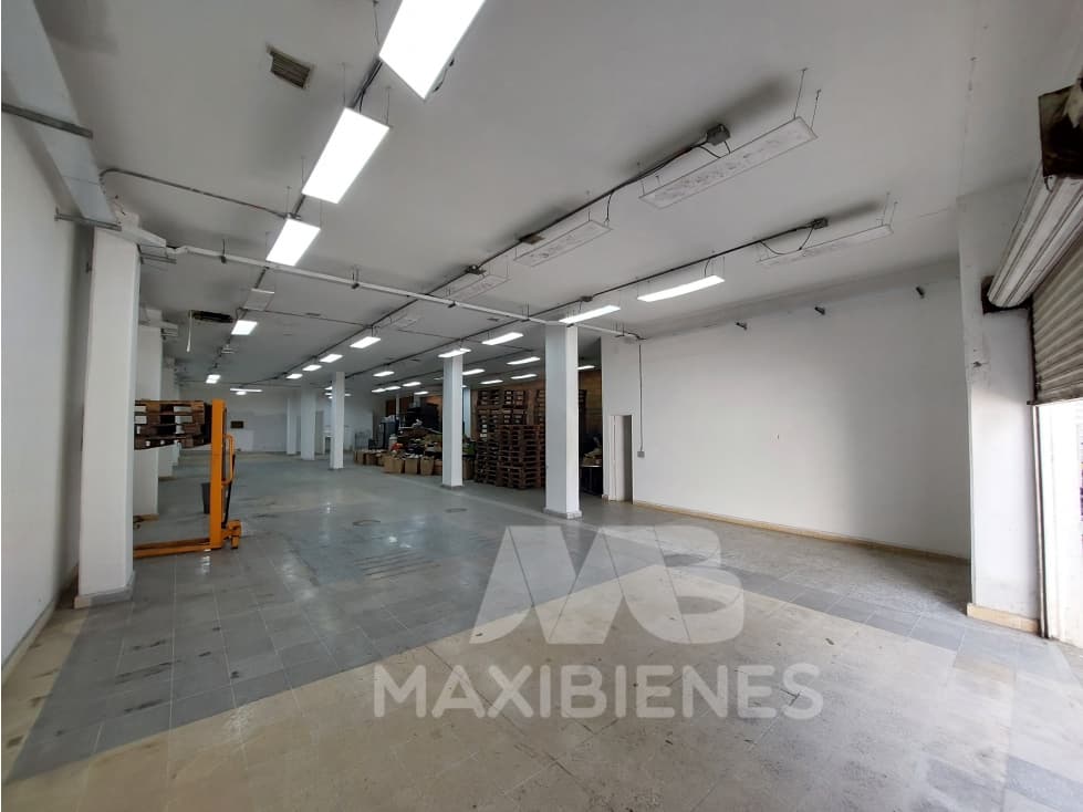 BODEGA PARA ARRIENDO UBICADO EN COPACABANA - 1