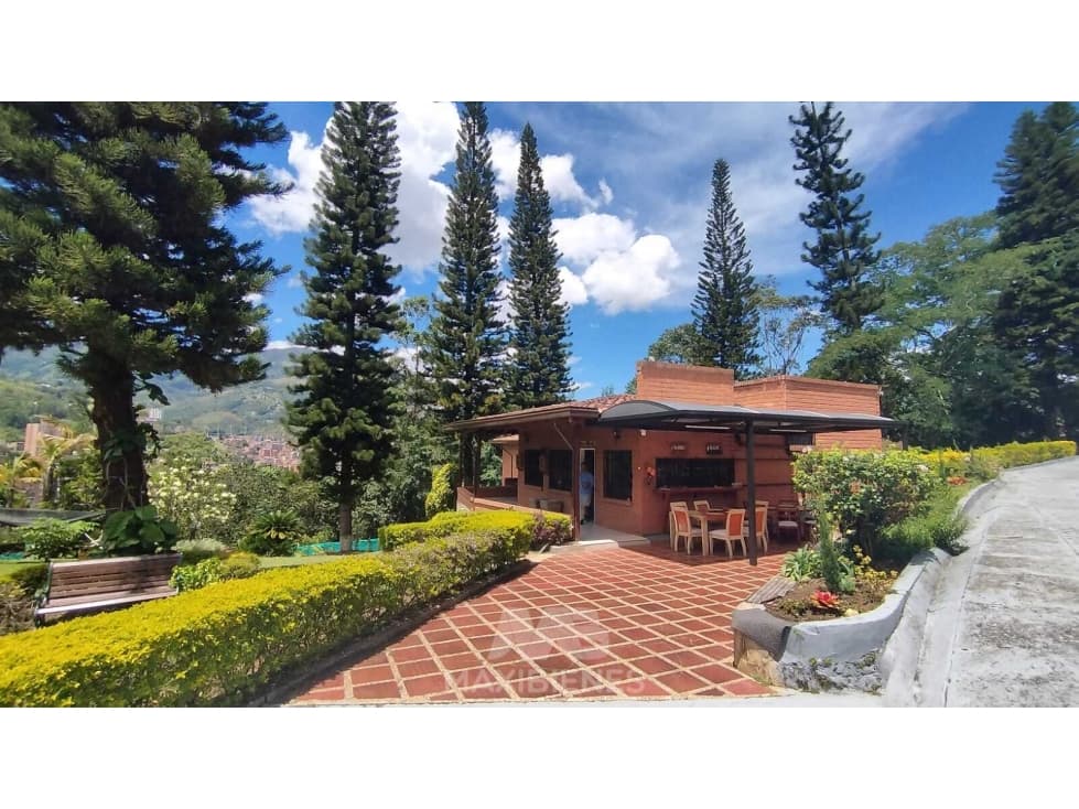 FINCA DISPONIBLE PARA ARRIENDO UBICADO EN BELLO - 1