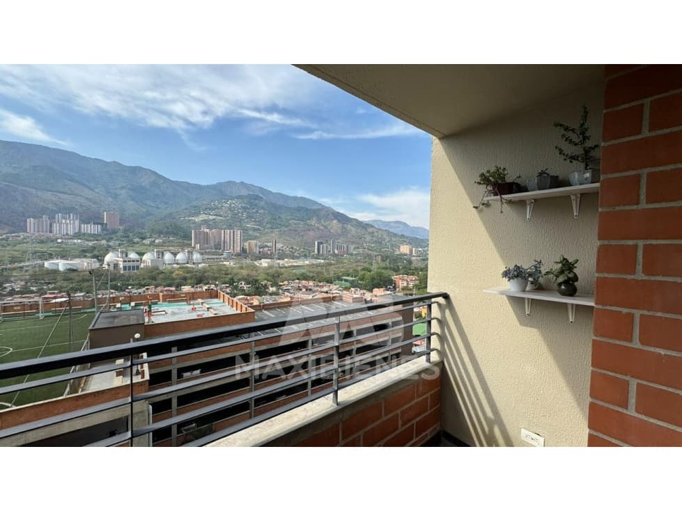 APARTAMENTO EN ARRIENDO UBICADO EN COPACABANA - 1