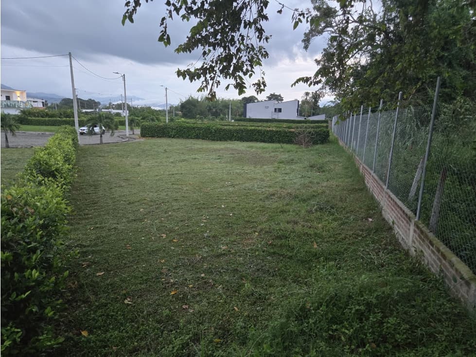 Venta de Lote en San Pedro Valle en Conjunto Residencial Campestre - 1