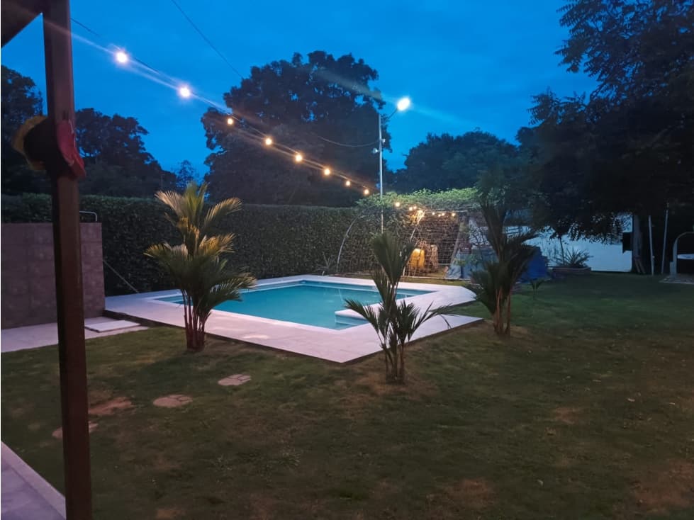 CASA CAMPESTRE EN CONJUNTO CERRADO - 1