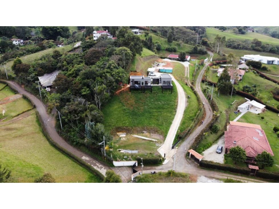 Finca en venta El carmen de viboral Sector Quirama SE ENTREGA RENTANDO - 1