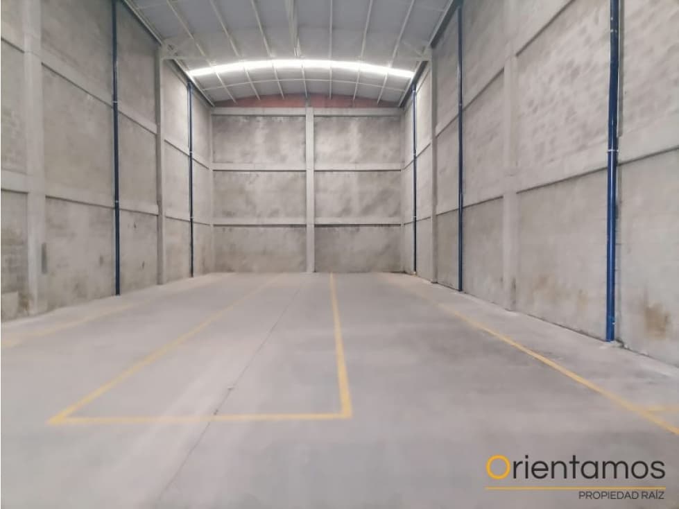 BODEGA EN ARRIENDO EN RIONEGRO ANTIOQUIA UBICADA EN ZONA FRANCA - 1