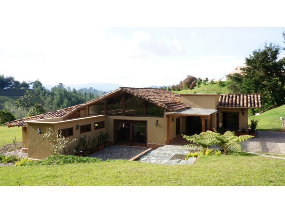 FINCA AMOBLADA O SIN AMOBLAR PARA ARRENDAMIENTO EN EL RETIRO - 1