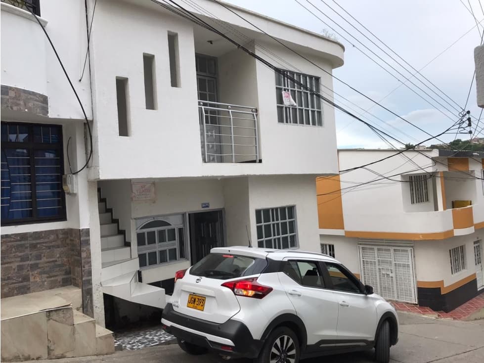 APARTAMENTO (1º PISO) EN ARRIENDO SECTOR VILLASUR - 1