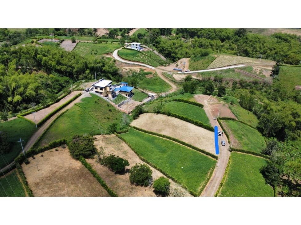 VENDO Lote residencial, parcelación tierra bella, Quindío - 1