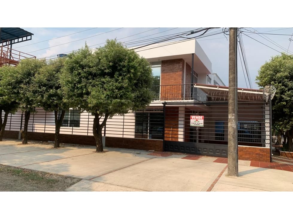 SE VENDE ESPECTACULAR CASA EN LA CRA 29 CLL 20 - 1