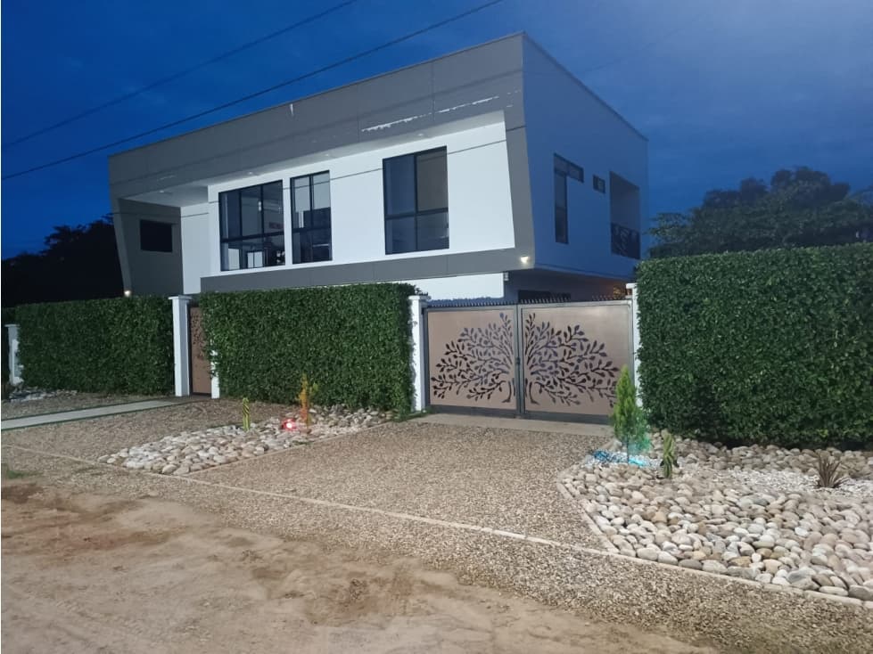 SE VENDE ESPECTACULAR CASA EN CONDOMINIO CAMPESTRE VILLAS DEL PALMAR - 1