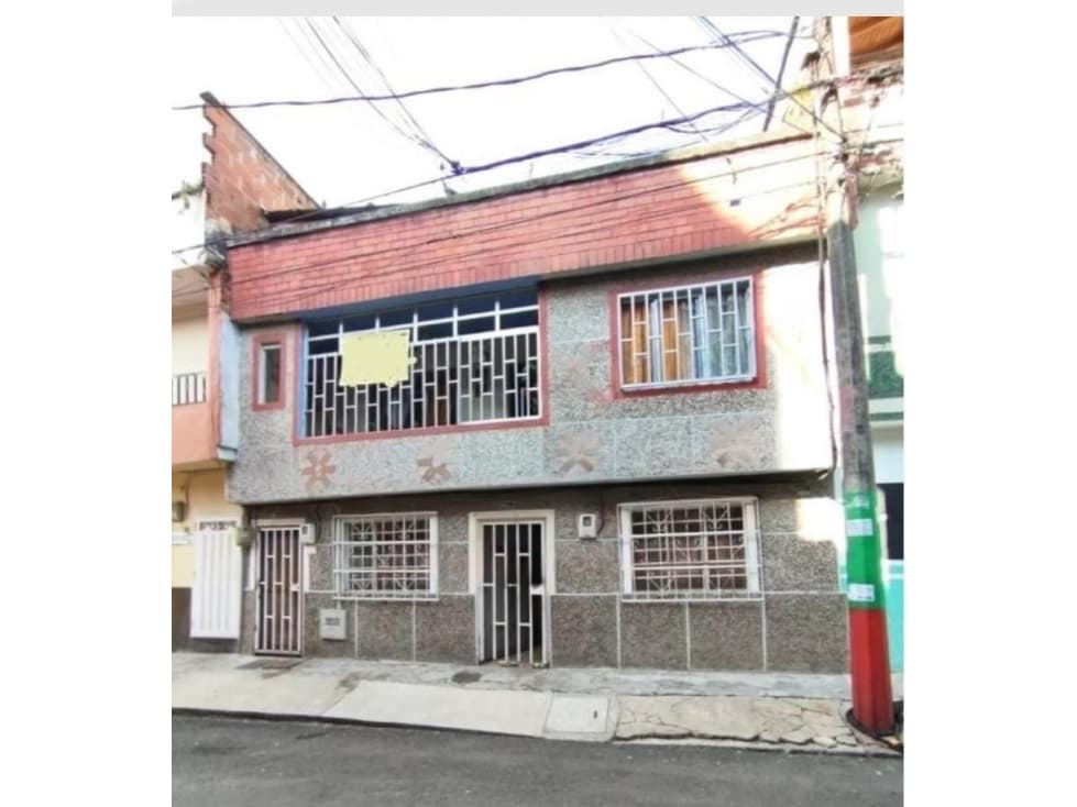 ¡Casa 2 niveles + terraza a la venta en Caldas!, Los Cerezos. - 1