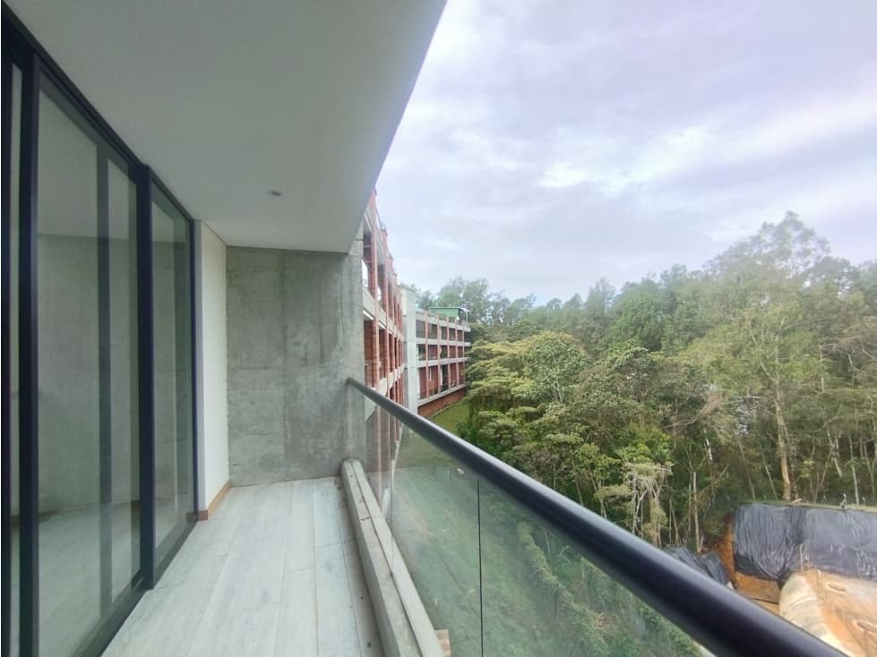 Venta de apartaestudio en edificio del Retiro - 1