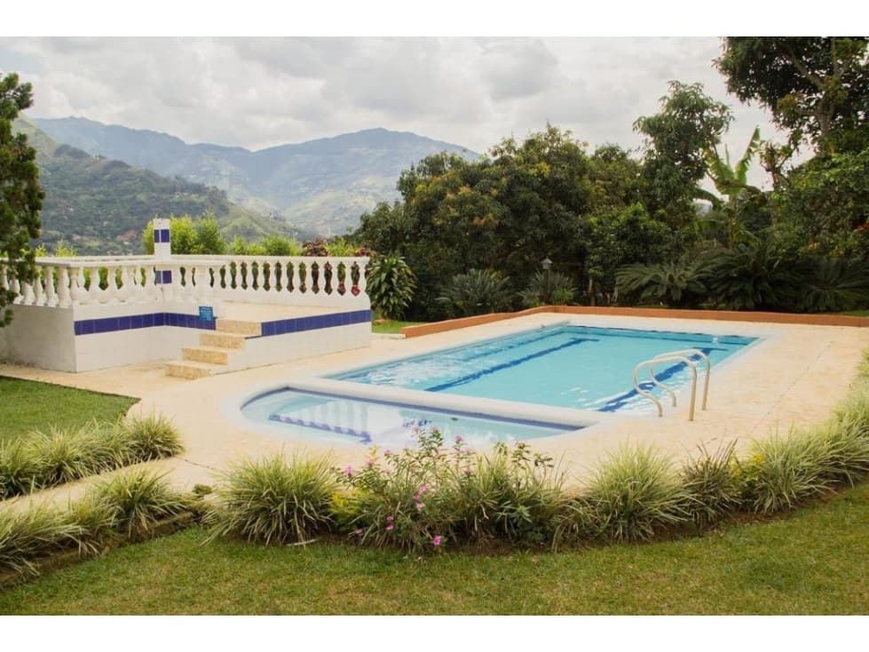 Fincas para Alquilar en Copacabana Antioquia de Recreo - 1