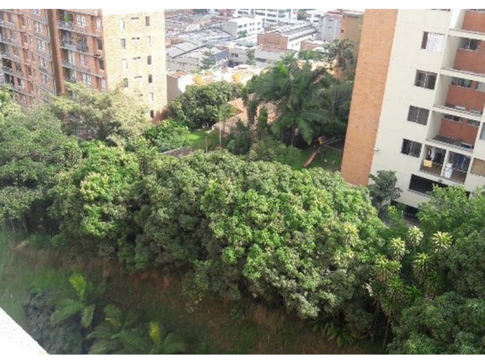 Alquiler de Apartamento Amoblado en Envigado - 1