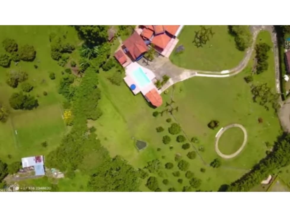 SE VENDE O RENTA FINCA EN COPACABANA - 1