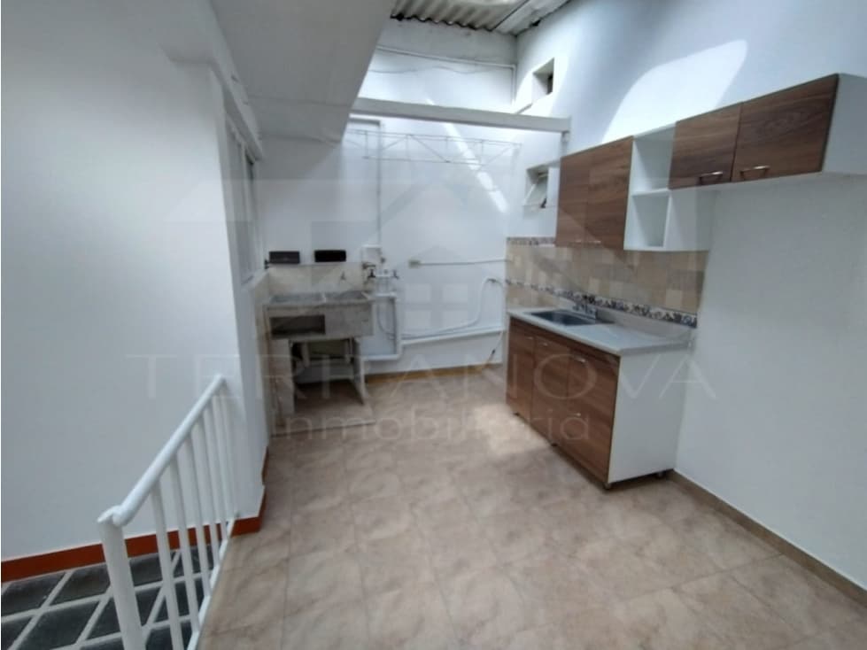 Apartaestudio en arriendo barrio Aranjuez servicios incluidos - 1