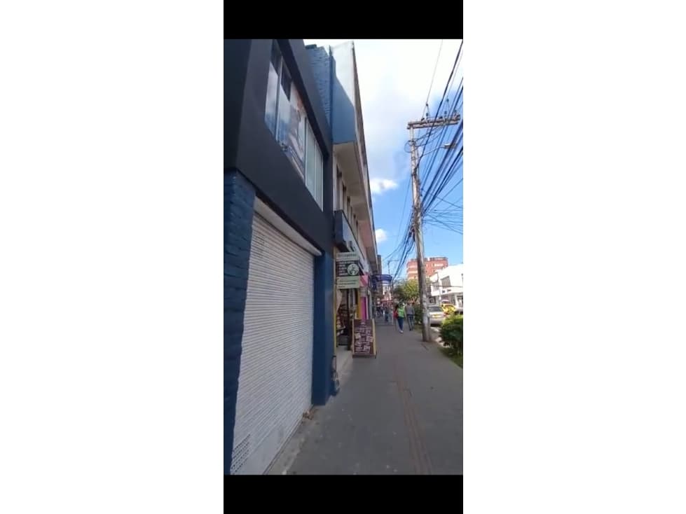 VENDO/ARRIENDO CENTRO CCIAL 1.100M2 - 20 LOCALES/OFF RESTREPO MH - 1