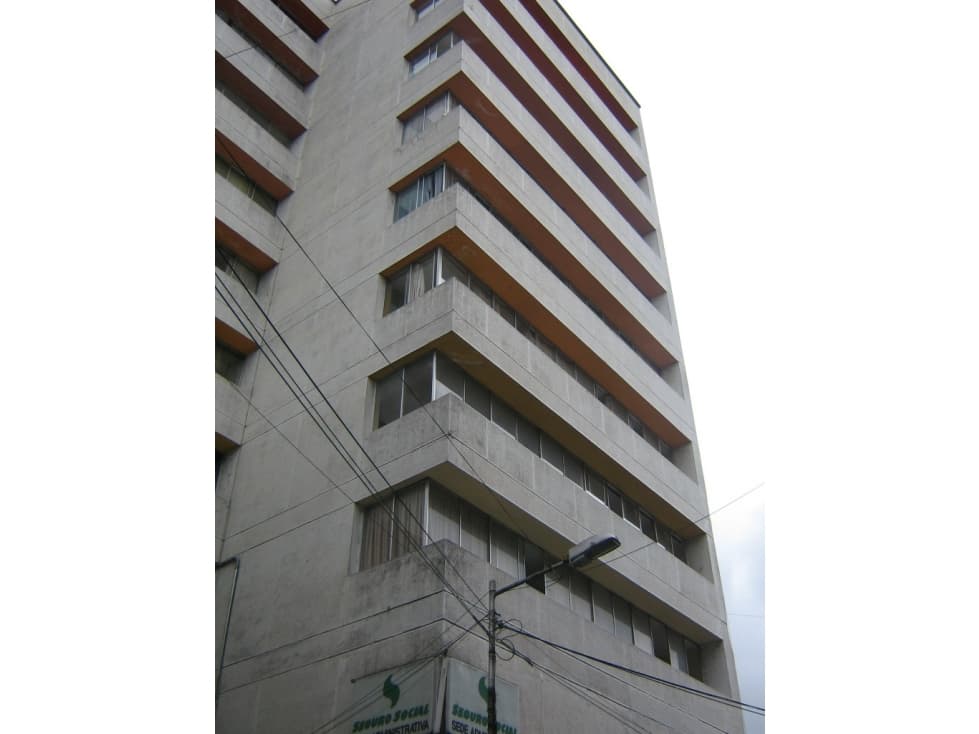 OFICINA EN EDIFICIO LOTERIA DEL QUINDIO ARMENIA - 1