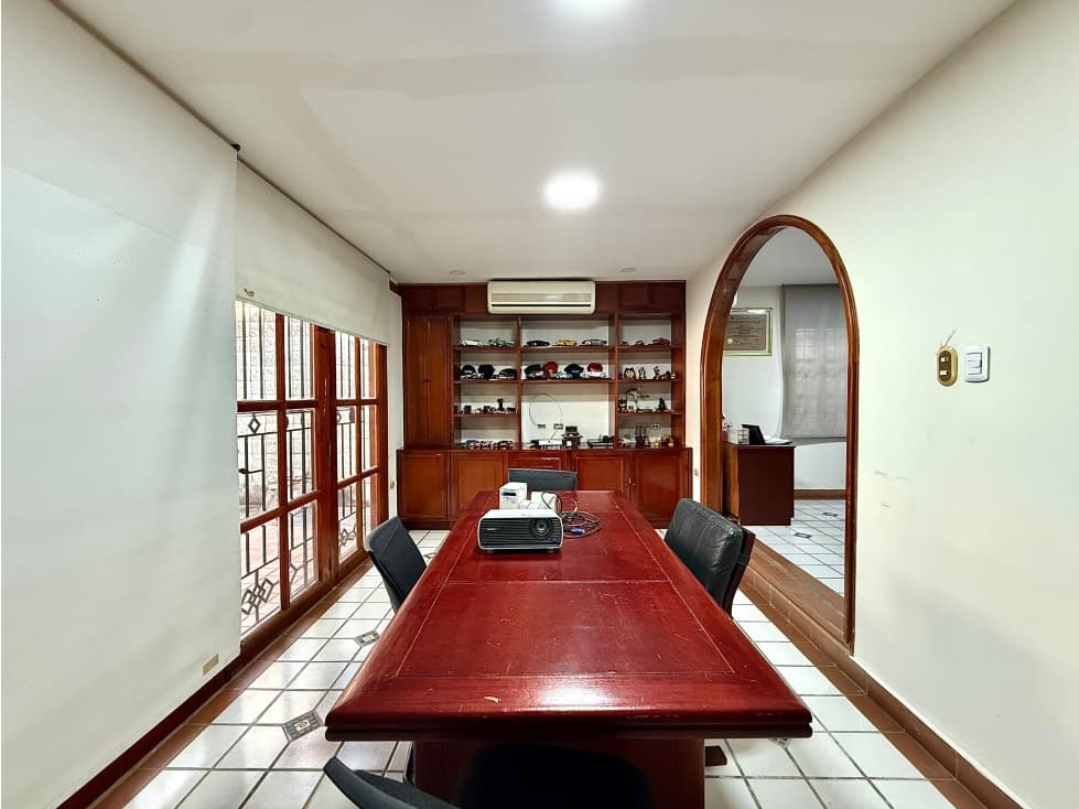 EN VENTA OFICINAS EN EL PRADO - 1