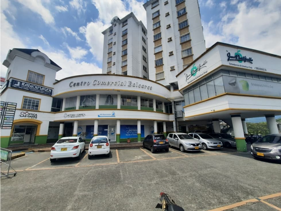 LOCAL AV BOLIVAR C- C/CIAL BALEARES CALLE 1 ARMENIA Q - 1