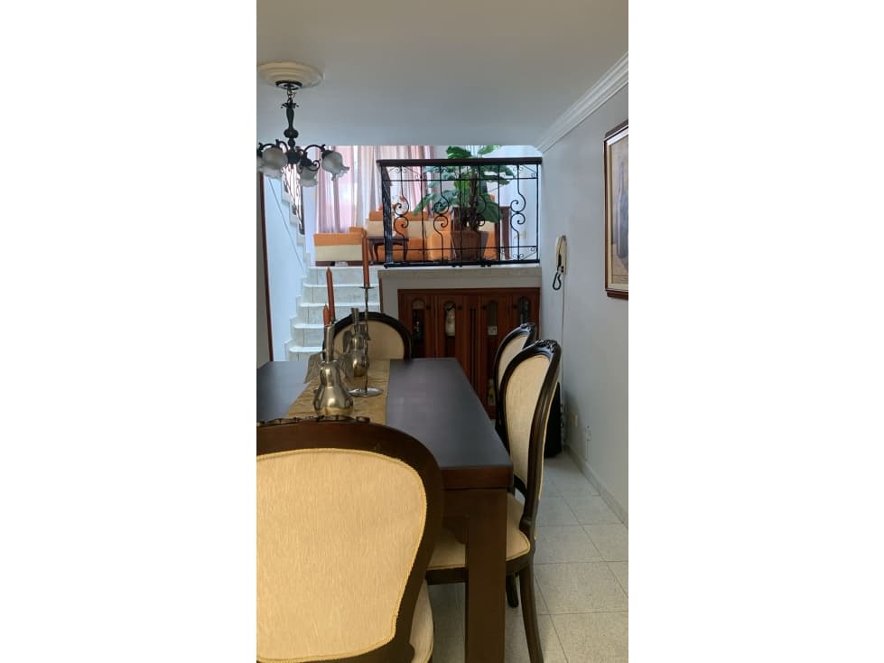 CASA PARA LA VENTA - UNIDAD CERRADA - 1