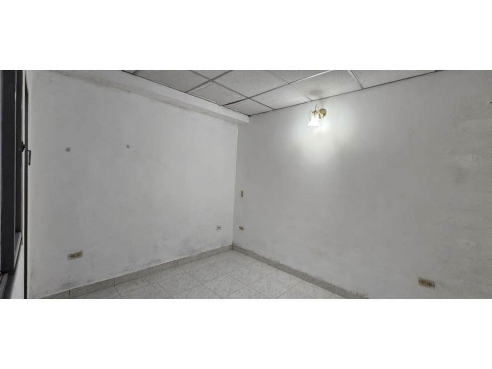 ARRIENDO CASA EN CHINACOTA - 1