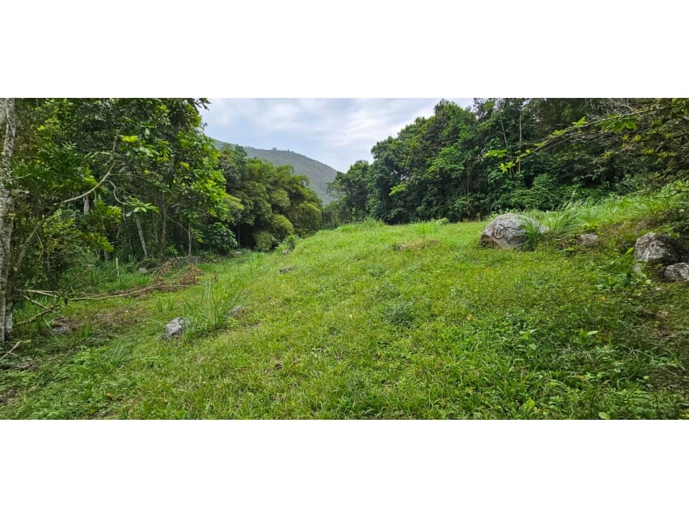 VENDO LOTE ECONOMICO EN BOCHALEMA - 1