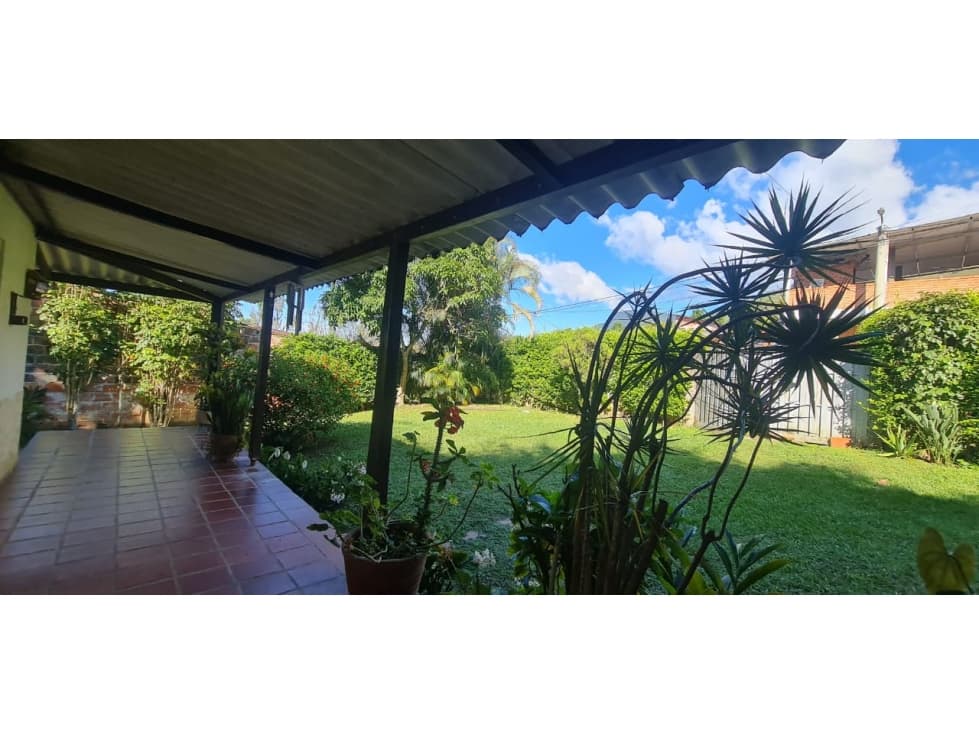 ARRIENDO CASA AMOBLADA EN CHINACOTA - 1