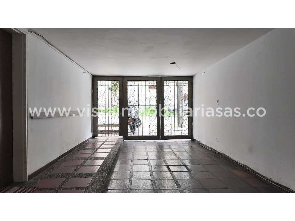 Venta Casa con Renta Sector La Leonora, Manizales - 1