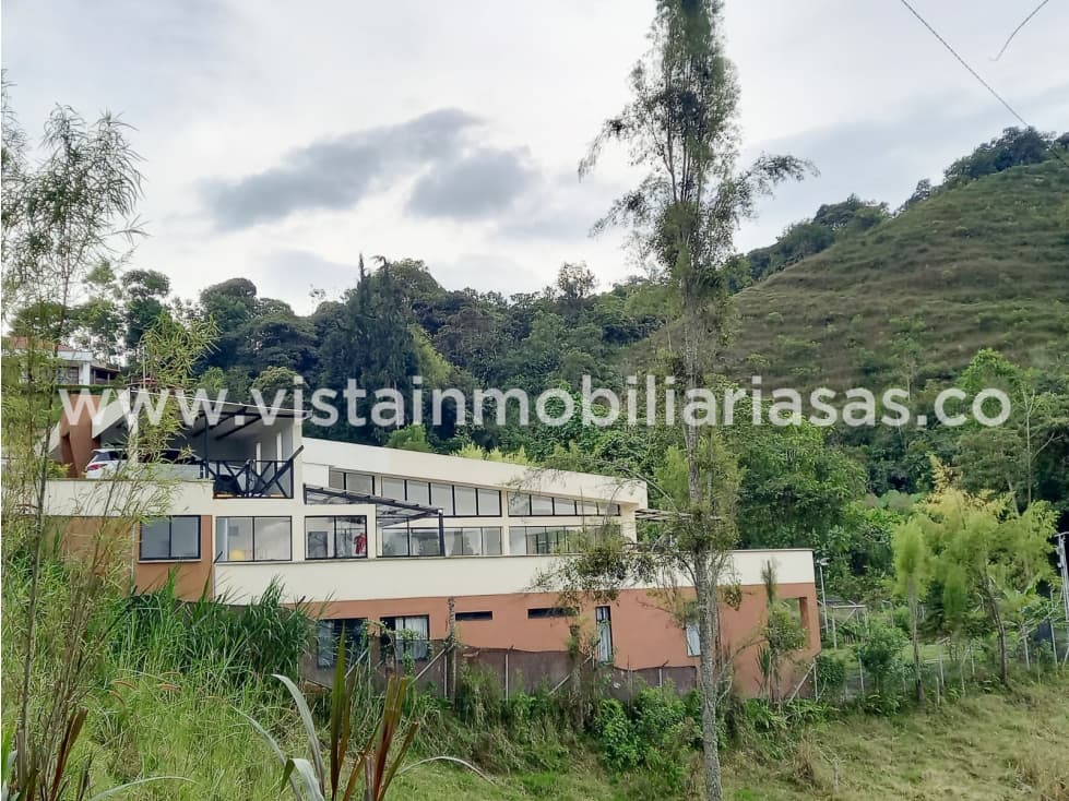Venta Casa Sector La Florida a 15 minutos de Manizales - 1