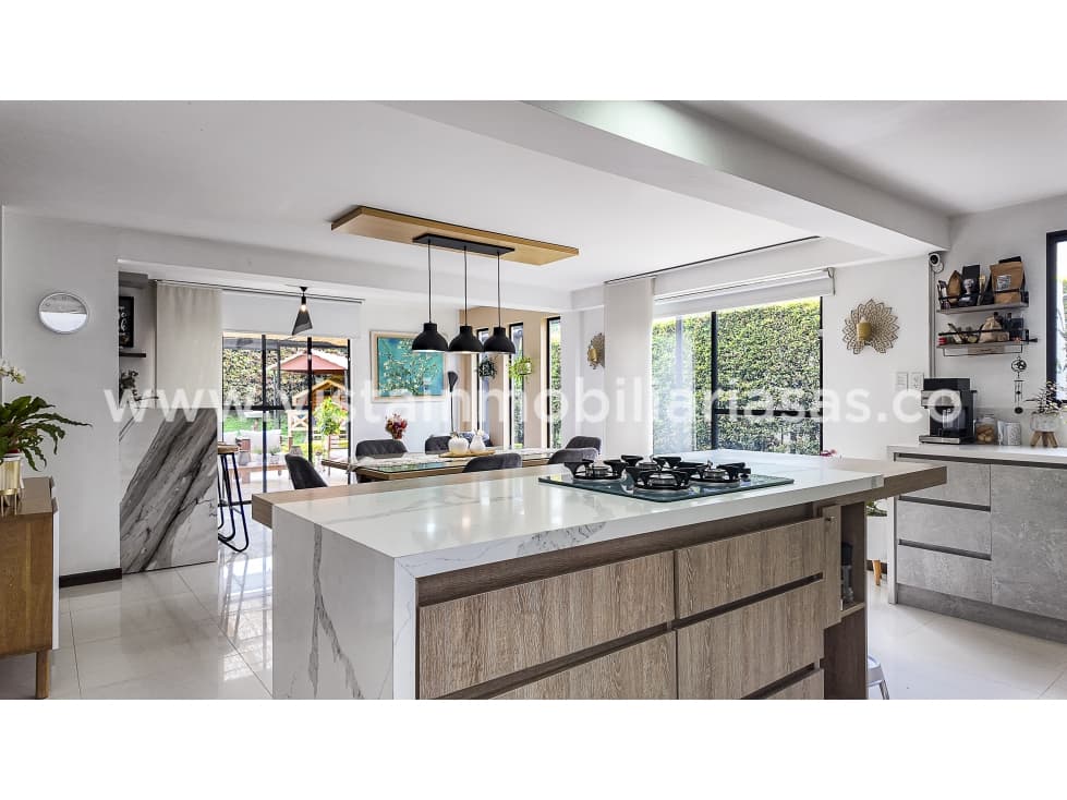 Venta Casa Conjunto Sector La Florida a 15 Minutos de Manizales - 1