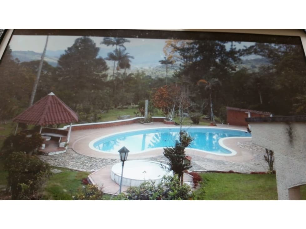 FINCA EN VENTA SASAIMA, EXCELENTE ESTADO Y VALOR - 1