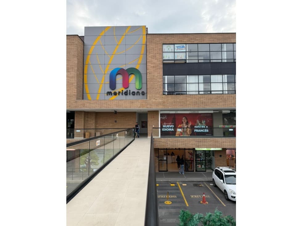 SE ARRIENDA OFICINA CENTRO COMERCIAL MERIDIANO NOVATERRA MOSQUERA - 1