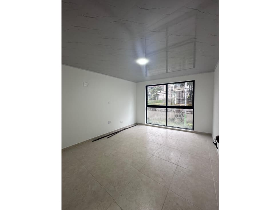 ARRIENDO APARTAMENTO SECTOR CLARET - 1